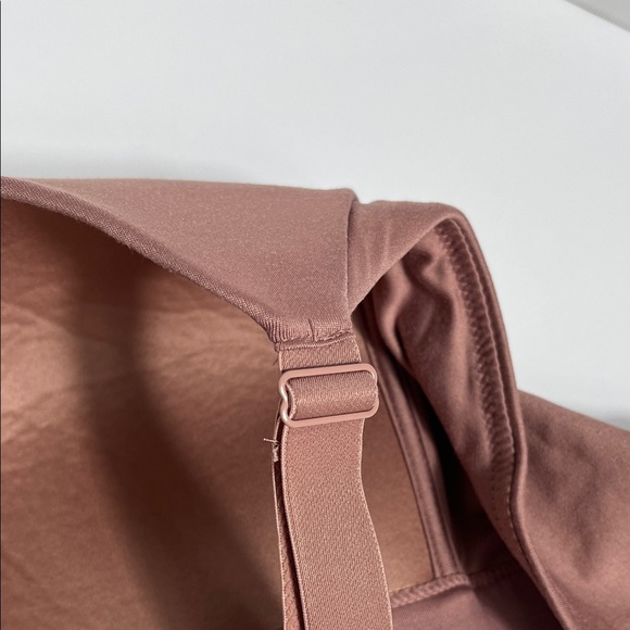 Auden Seamless Tan Bra - Picture 5 of 6